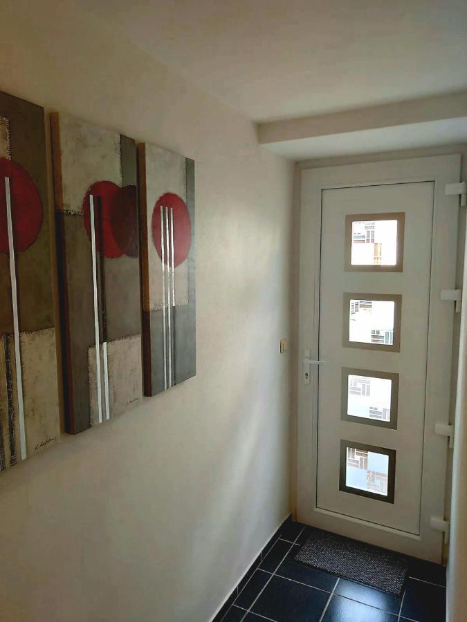 Apartment Schweich-Issel Familie Lentes Neu Renoviert Екстериор снимка